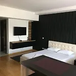 Valivillas Studio *