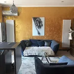 公寓 Valivillas Studio 布加勒斯特